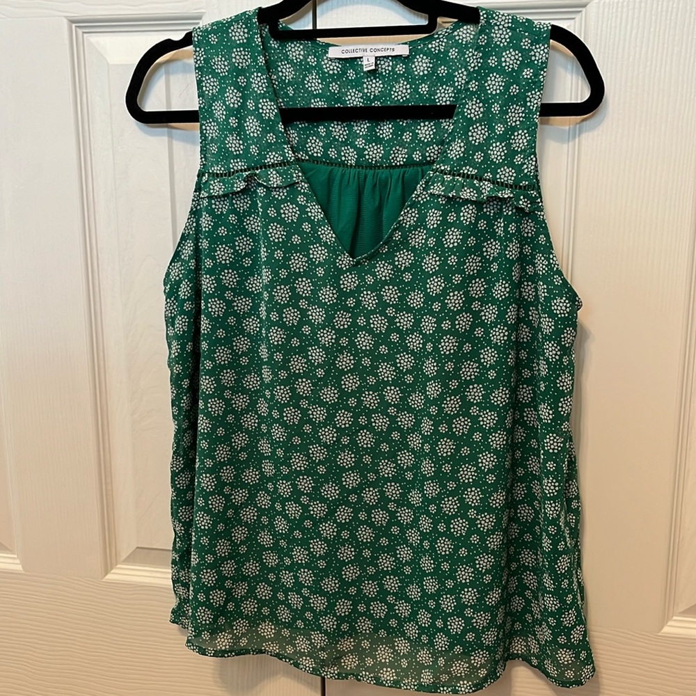 Green and white sleeveless shirt